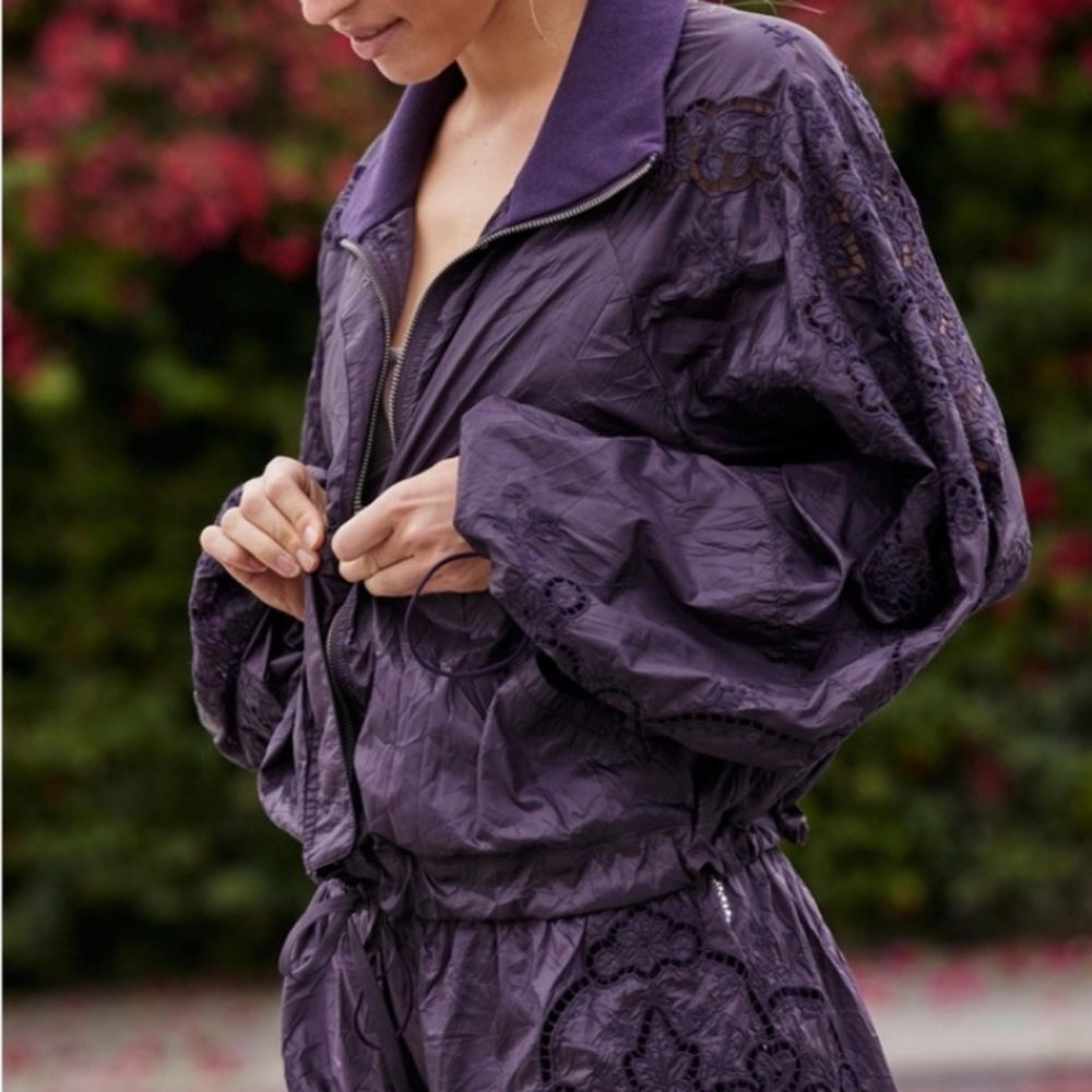 🌷Free People Eyelet Embroidered Nylon Jacket - Picture 11 of 13